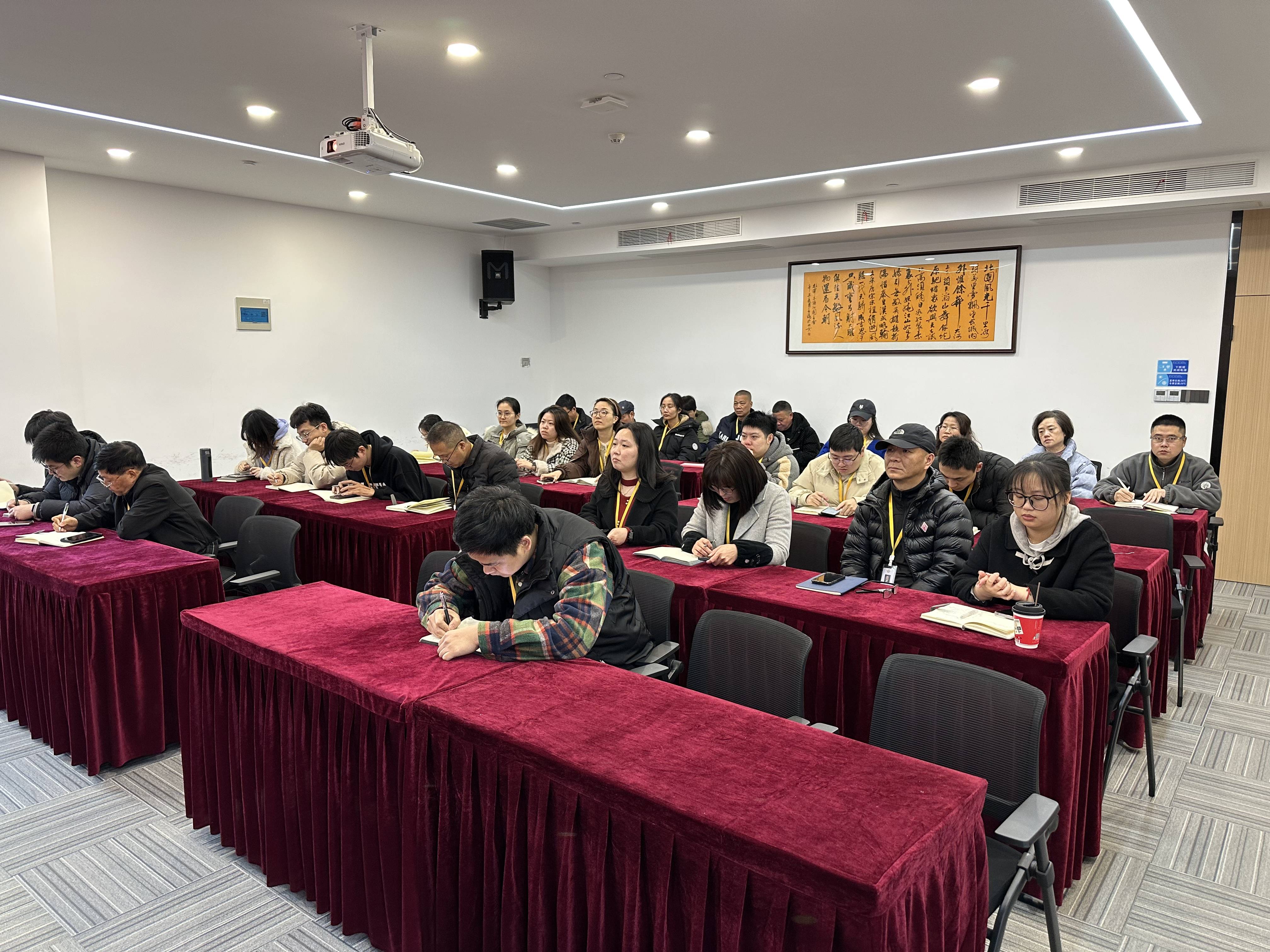 1709519077750079574.jpg 1709519077750079574.jpg